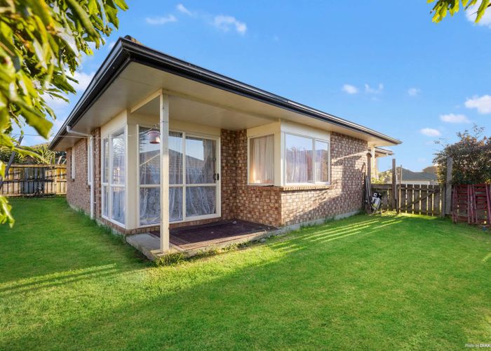  at 24 Naylors Drive, Mangere, Auckland