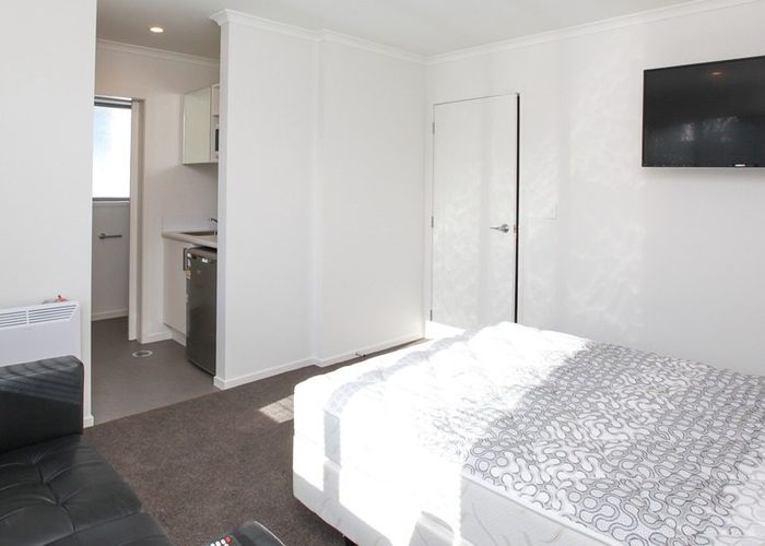  at 2C/29 Normandy Avenue, Melville, Hamilton, Waikato