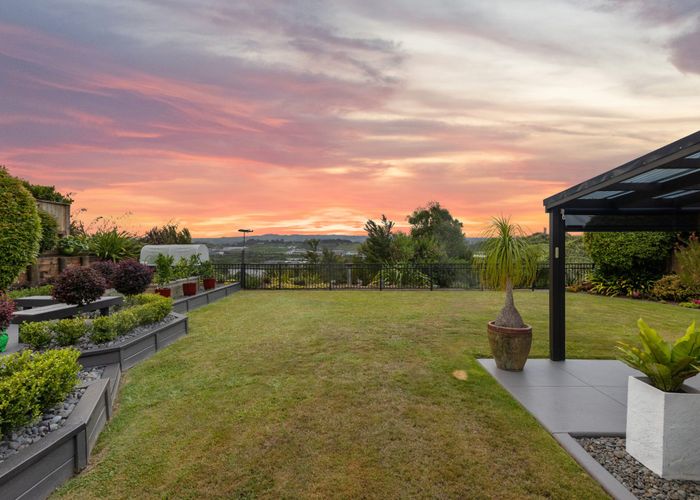  at 40 Rexford Heights, Pyes Pa, Tauranga, Bay Of Plenty