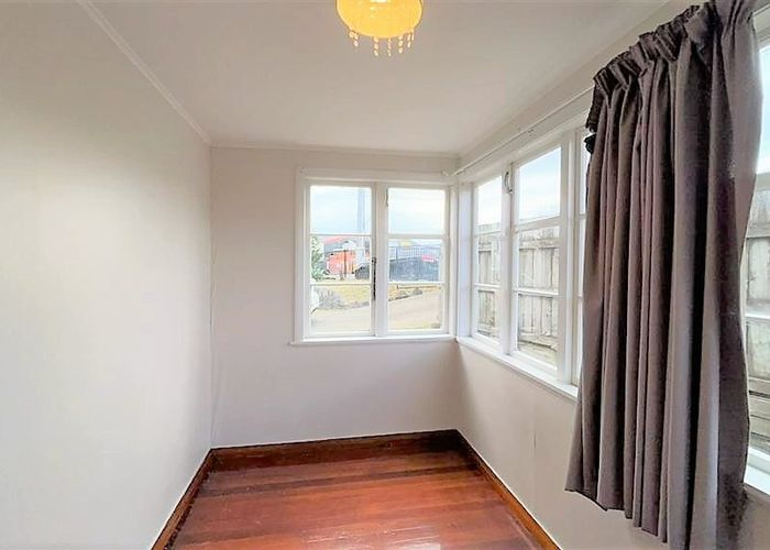  at 12 Hans Street, Otahuhu, Auckland City, Auckland