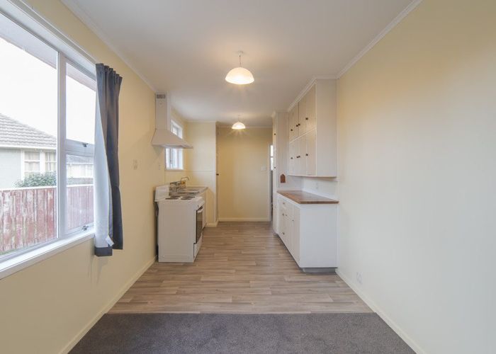  at 1/8 McPherson Place, Fairfield, Hamilton, Waikato