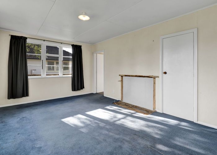  at 21 Miro Street, Merrilands, New Plymouth, Taranaki