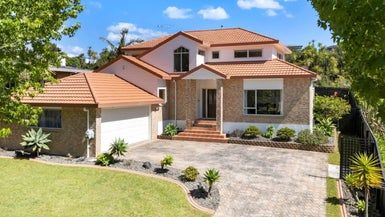  at 31 Arirang Rise, Pinehill, Auckland