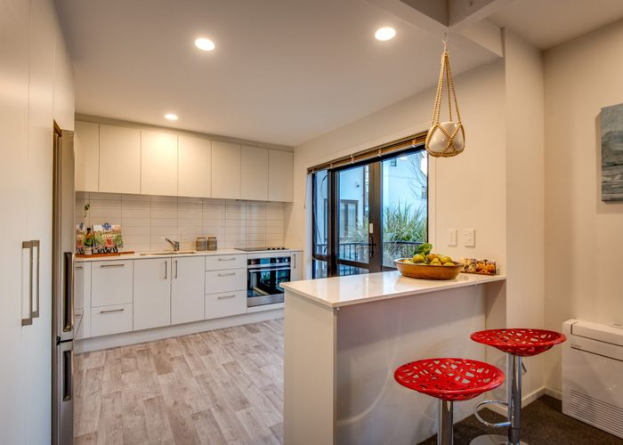  at 11/140 Office Road, Merivale, Christchurch City, Canterbury