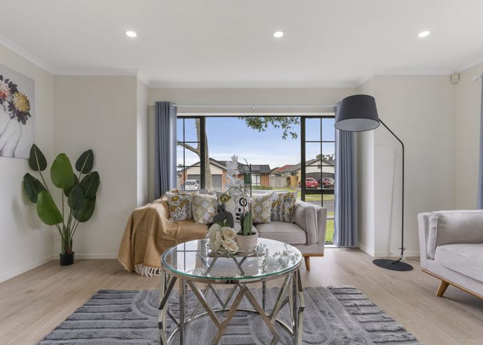  at 39 Foxlaw Street, Randwick Park, Auckland