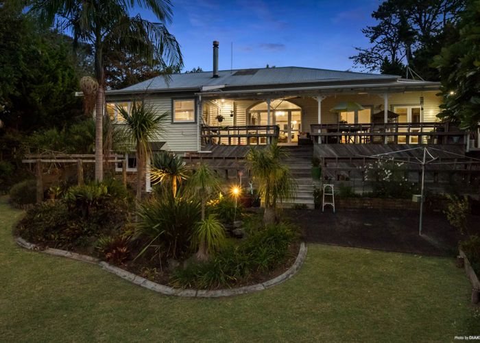  at 50 Upper Harbour Drive, Greenhithe, Auckland