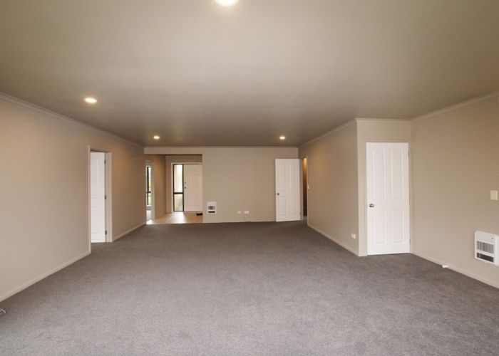  at 2 Srah Place, Dannemora, Manukau City, Auckland
