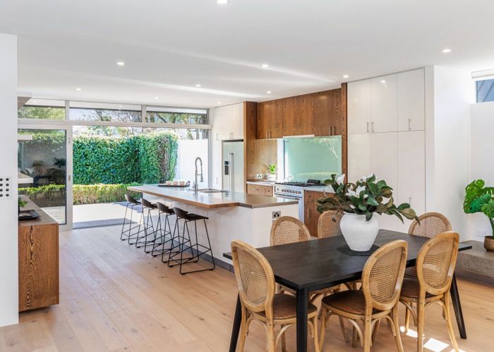  at 39A Hamilton Avenue, Fendalton, Christchurch City, Canterbury