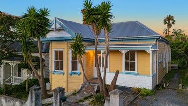  at 9 New Bond Street, Kingsland, Auckland
