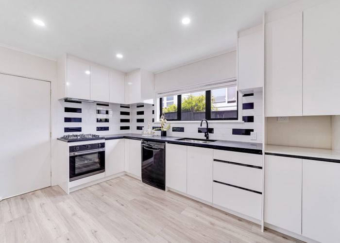  at 28 Pah Road, Papatoetoe, Auckland