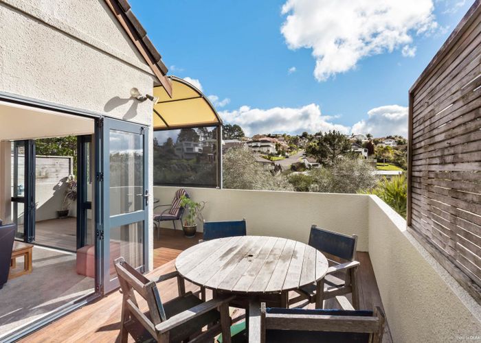  at 9/19 Langana Avenue, Browns Bay, Auckland