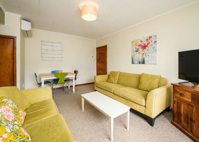  at 1/16 Freyberg Street, Roslyn, Palmerston North, Manawatu / Whanganui