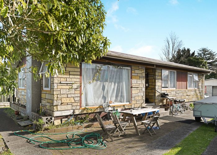  at 38 Forth Crescent, Glenview, Hamilton, Waikato