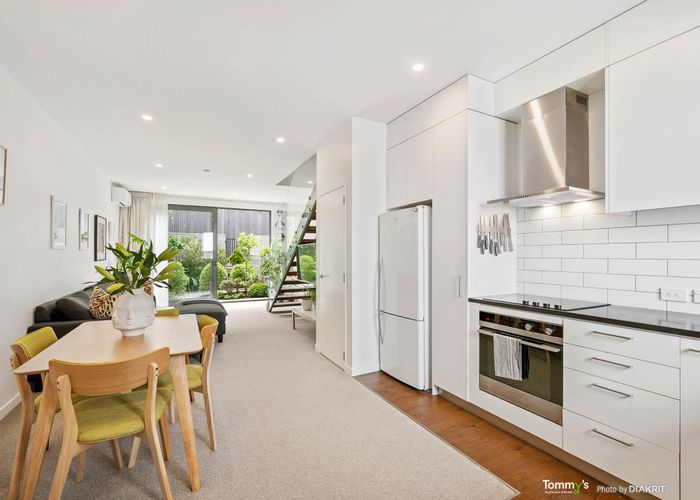  at 4/20 Trent Street, Island Bay, Wellington