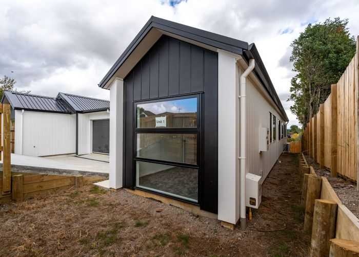  at 1/18 Church Road, Pukete, Hamilton, Waikato