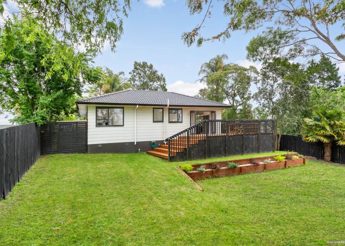  at 18 Murillo Place, Henderson, Auckland
