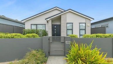  at 48 Karearea Avenue, Kenepuru, Porirua