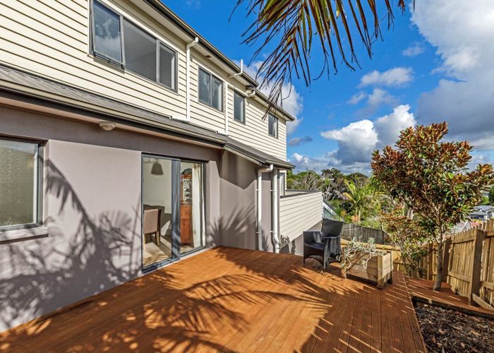  at 118D Coronation Road, Hillcrest, Auckland
