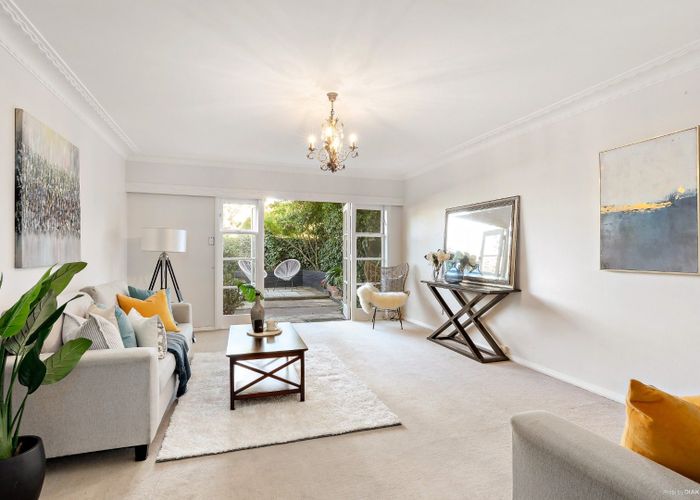  at 2/1 Orakei Road, Remuera, Auckland