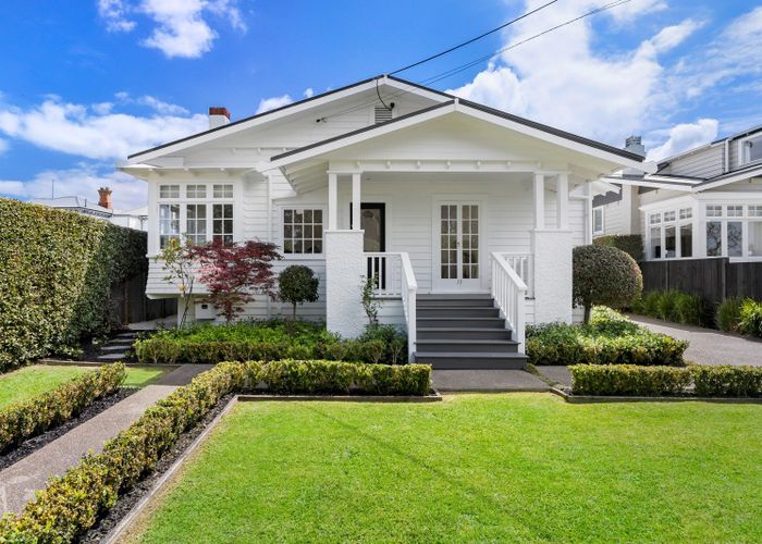  at 44 Princes Street, Northcote Point, North Shore City, Auckland