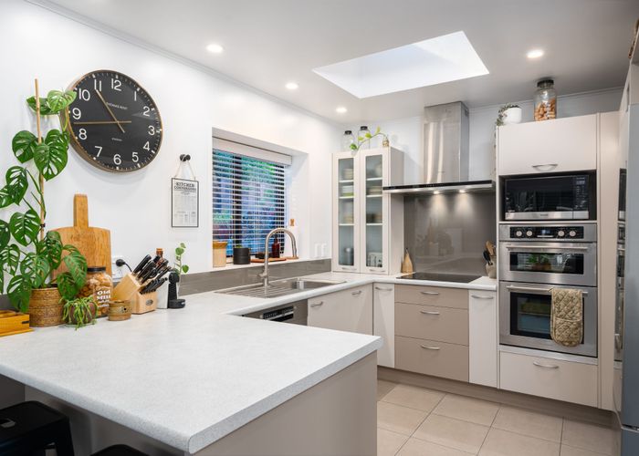  at 35 Kairimu Street, Stokes Valley, Lower Hutt, Wellington