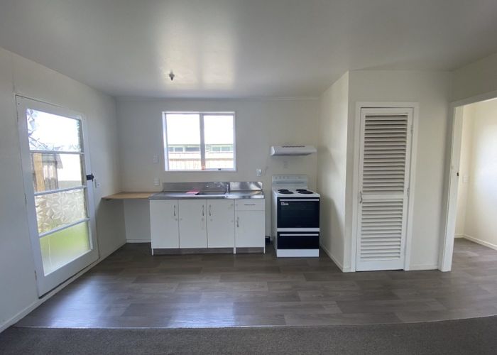  at 1/81 Linton Street, West End, Palmerston North, Manawatu / Whanganui