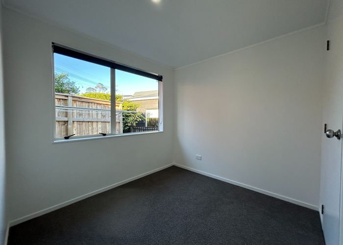 at 2/285 Vipond Road, Stanmore Bay, Rodney, Auckland