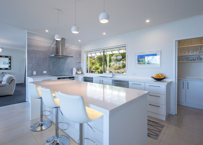  at 23 Katania Heights, Brightwater