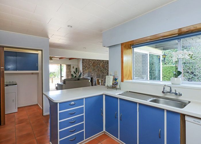  at 15 Kirkcaldy Place, Flaxmere, Hastings