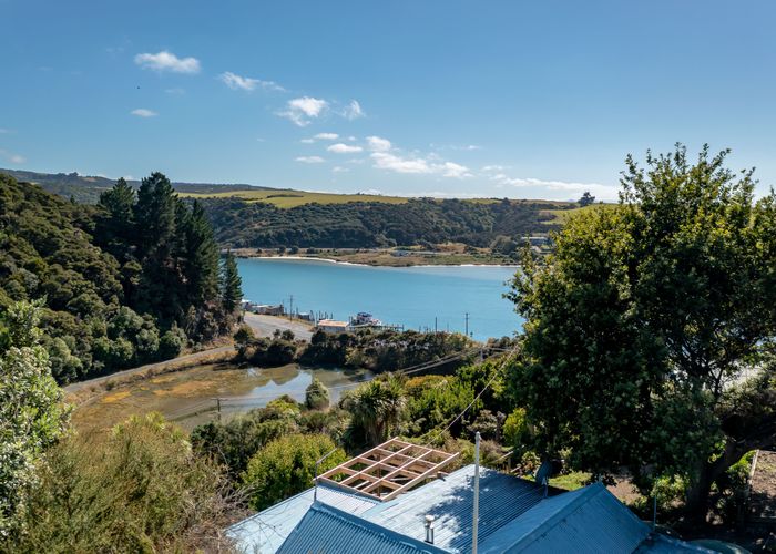  at 6 Ayton Street, Brighton