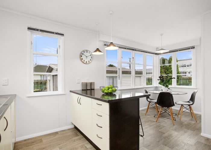  at 1/1 Strand Crescent, Naenae, Lower Hutt, Wellington