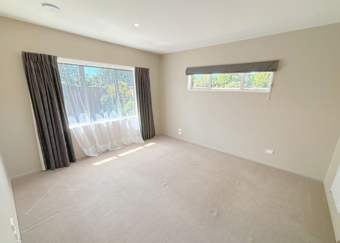  at 16 St Florian Place, Woolston, Christchurch City, Canterbury