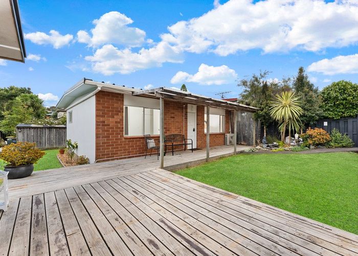  at 4/83 Birkdale Road, Birkdale, North Shore City, Auckland