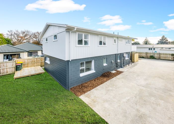 at 11 Westney Road, Mangere, Auckland