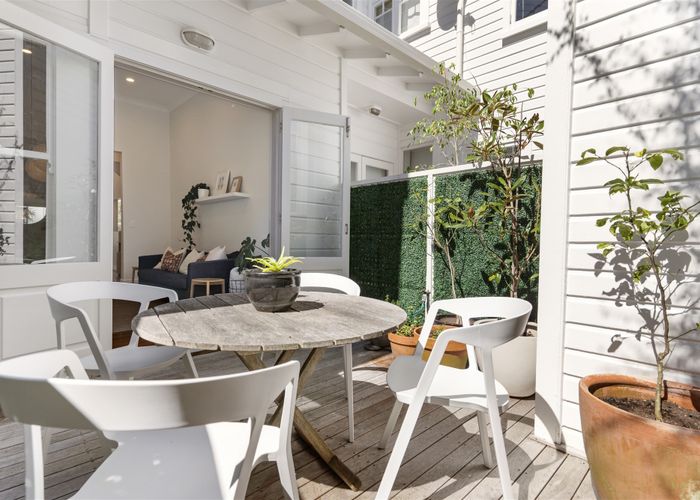  at 323C Mount Eden Road, Mount Eden, Auckland