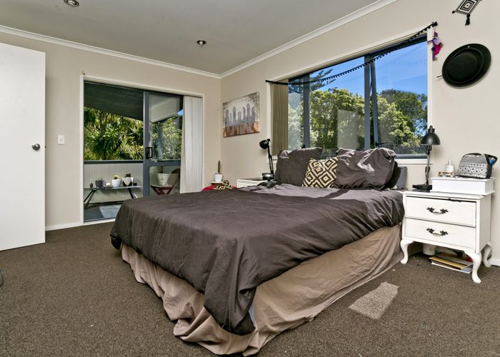  at 1/48 Tauhinu Road, Greenhithe, North Shore City, Auckland