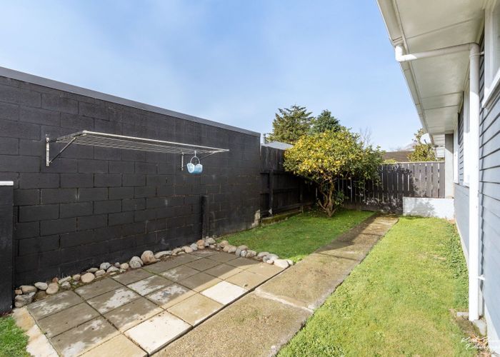  at 1/400 Fergusson Drive, Heretaunga, Upper Hutt