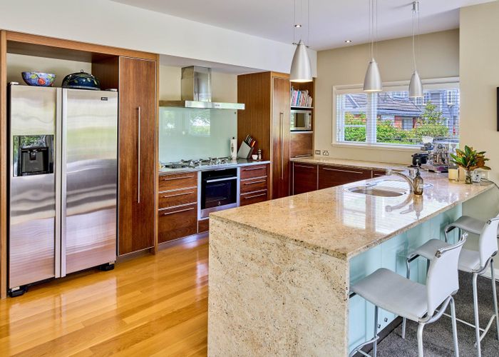  at 33 Cheviot Road, Lowry Bay, Lower Hutt, Wellington