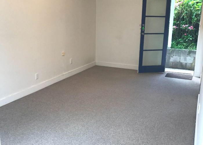  at 2/23 Mt Carmel Place, Meadowbank, Auckland City, Auckland