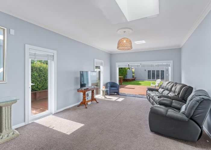  at 116 Seaview Road, Paraparaumu Beach, Kapiti Coast, Wellington