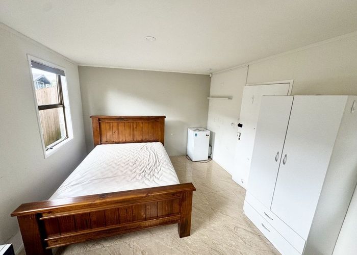  at 1/51 Albrecht Avenue, Mount Roskill, Auckland City, Auckland