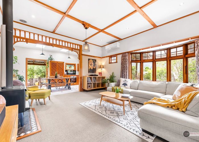  at 6 Prouse Grove, Silverstream, Upper Hutt