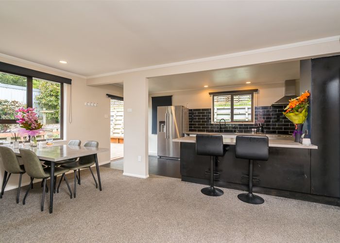  at 8 Greenhithe Street, Waihola