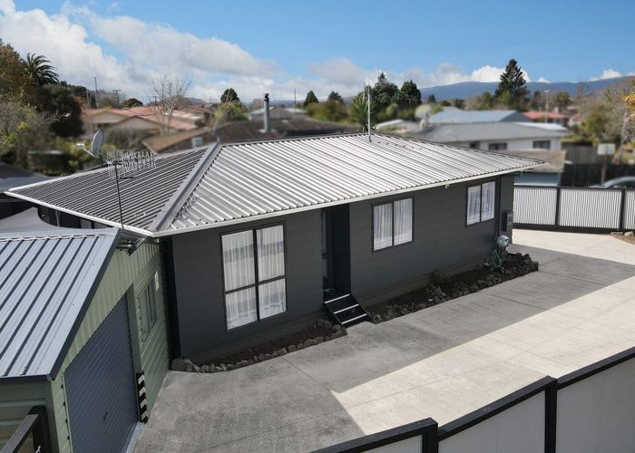  at 1B Upland Road, Western Heights, Rotorua, Bay Of Plenty