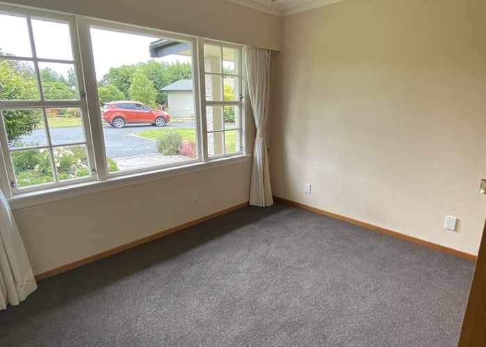  at 8 Alexander Place, Woodlands, Invercargill