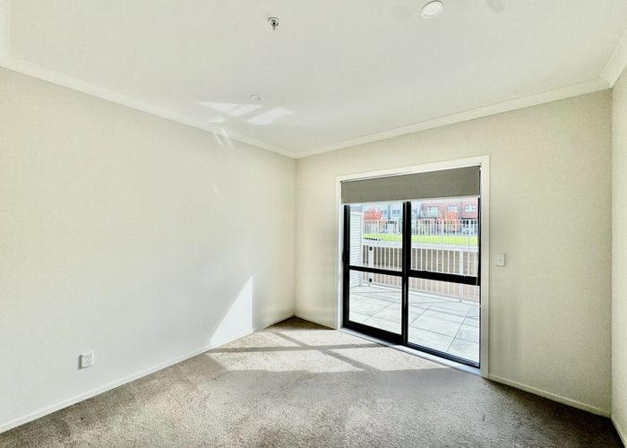  at 13C/132C Stancombe Road, Flat Bush, Manukau City, Auckland
