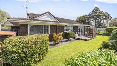  at 2/35 Great South Road, Takanini, Auckland