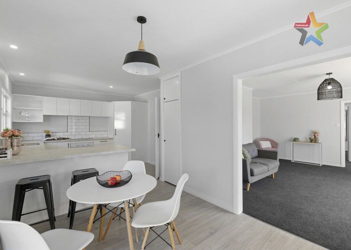  at 385 Stokes Valley Road, Stokes Valley, Lower Hutt