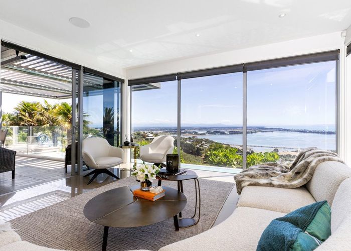  at 8 Avery Place, Redcliffs, Christchurch