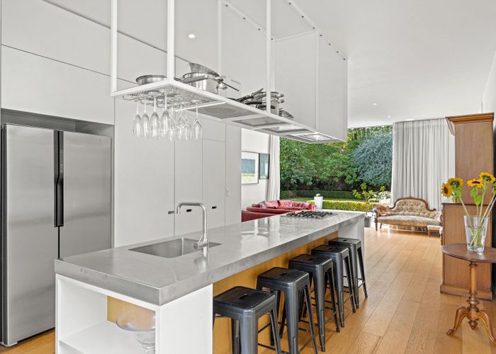  at 101 Fendalton Road, Fendalton, Christchurch City, Canterbury